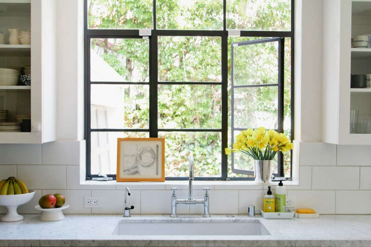 Architect Barbara Bestor specified outward-opening steel windows in a house in Los Angeles. Photograph by Jessica Comingore for Remodelista, featured in A New England Kitchen by Way of LA.